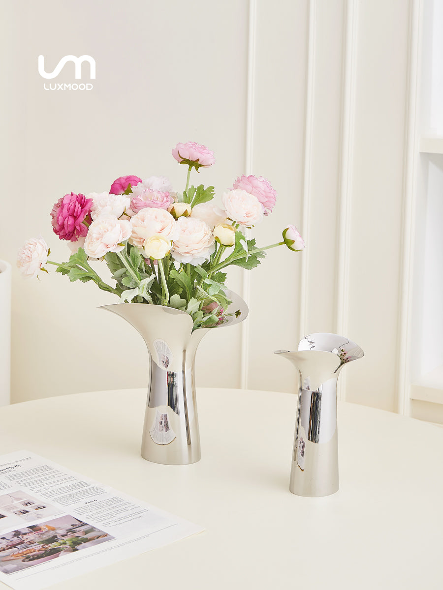 Petals Vase